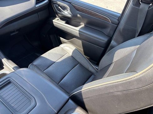 Certified 2023 Chevrolet Tahoe Premier AWD/4WD image 15