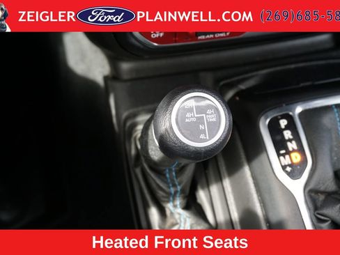 Used 2022 Jeep Wrangler Unlimited Rubicon 4xe w/ Cold Weather Group AWD/4WD image 24