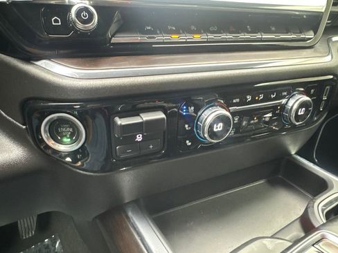 Used 2024 GMC Sierra 1500 SLT w/ SLT Premium Plus Package RWD image 69