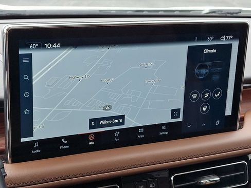 Certified 2023 Lincoln Nautilus Reserve AWD/4WD image 17