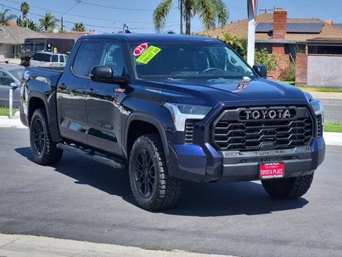 Used 2022 Toyota Tundra SR5 w/ Convenience Package RWD image 3