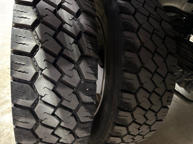 Used 2022 Ford F550 4x4 Crew Cab Super Duty w/ Power Equipment Group image 42