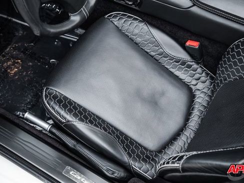 Used 2016 Aston Martin Vanquish Volante image 79