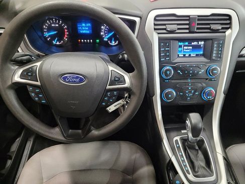 Used 2013 Ford Fusion S image 22
