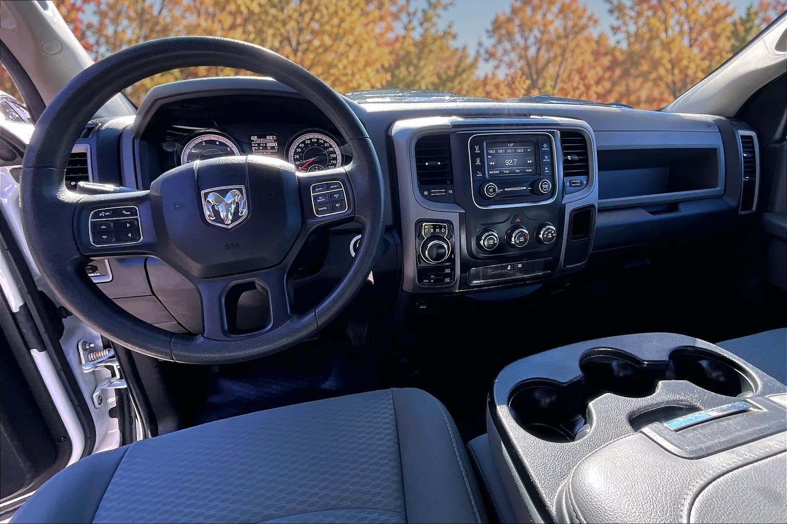 Used 2018 RAM 1500 Express AWD/4WD image 16