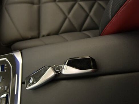 Used 2024 BMW 740i w/ M Sport Professional Package image 36