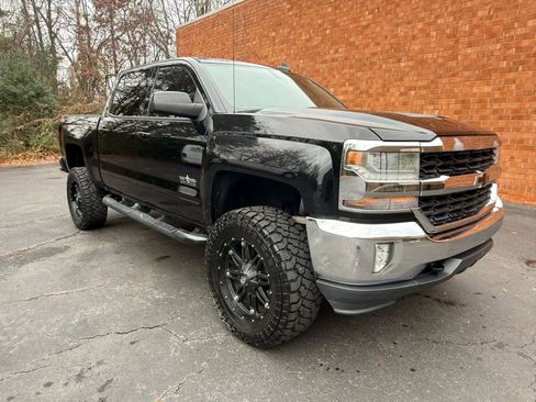 Used 2016 Chevrolet Silverado 1500 LT w/ Texas Edition image 12