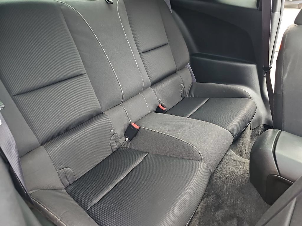 Used 2015 Chevrolet Camaro LT RWD image 12