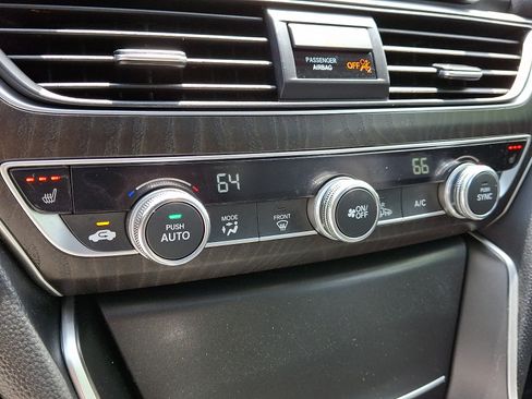 Used 2021 Honda Accord EX-L image 16