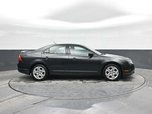 Used 2010 Ford Fusion SE FWD image 9