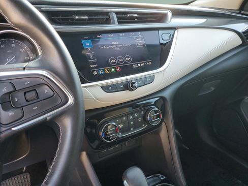 Used 2021 Buick Encore GX Select w/ Sport Touring Package image 28