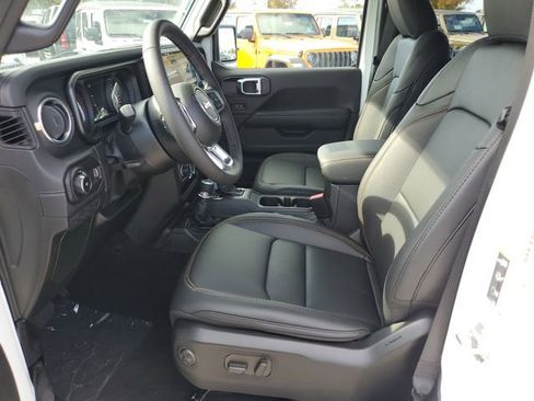 New 2025 Jeep Wrangler Sahara AWD/4WD image 12