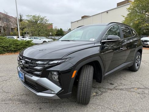 New 2026 Hyundai Tucson SEL image 3