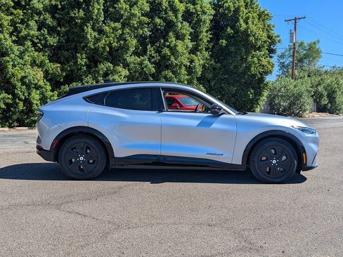 Used 2022 Ford Mustang Mach-E California Route 1 image 2