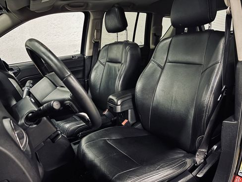 Used 2017 Jeep Compass High Altitude image 18