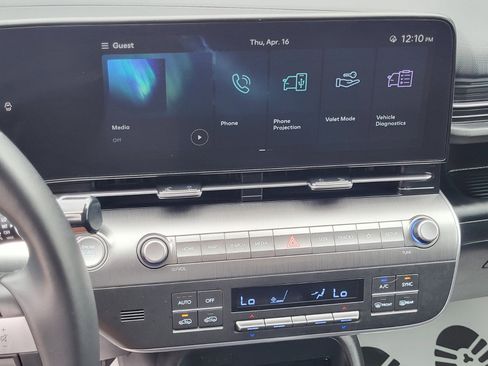 Used 2024 Hyundai Kona SEL image 20