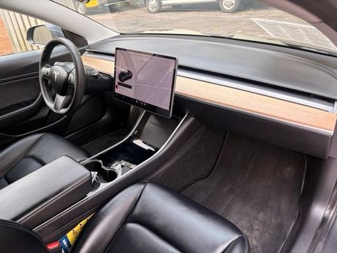 Used 2019 Tesla Model 3 Long Range AWD/4WD image 23
