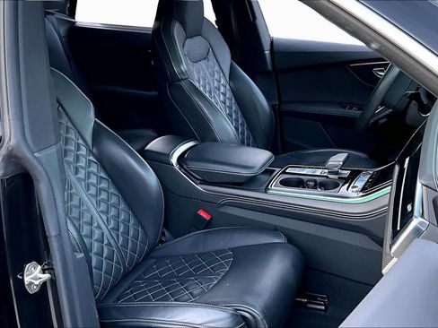 Certified 2024 Audi SQ8 Premium Plus w/ S Sport Package AWD/4WD image 9