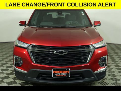 Used 2022 Chevrolet Traverse LT w/ Midnight/Sport Edition image 10