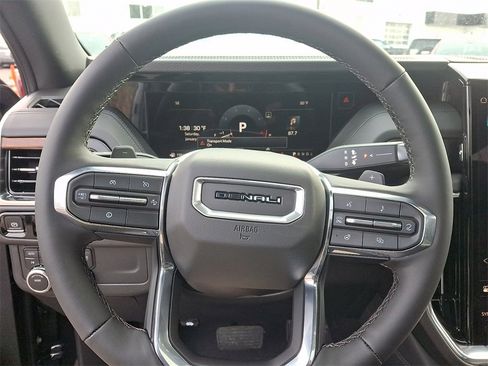 New 2026 GMC Yukon XL Denali image 14