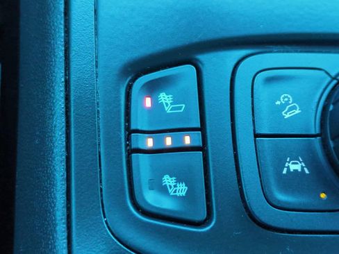 Used 2021 GMC Terrain SLT FWD image 21