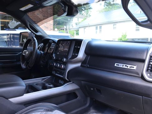 Used 2024 RAM 4500 SLT w/ Quick Order Package 2YG SLT AWD/4WD image 33