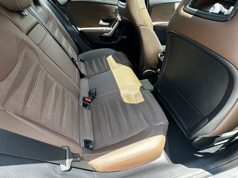 Certified 2025 Mercedes-Benz CLA 250 4MATIC image 18