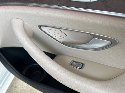 Used 2022 Mercedes-Benz E 350 4MATIC Sedan image 29