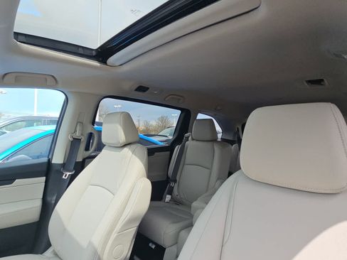 Used 2026 Honda Odyssey EX-L image 6