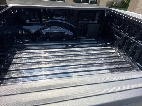 Used 2025 Ford F150 XLT w/ Equipment Group 301A Standard AWD/4WD image 17