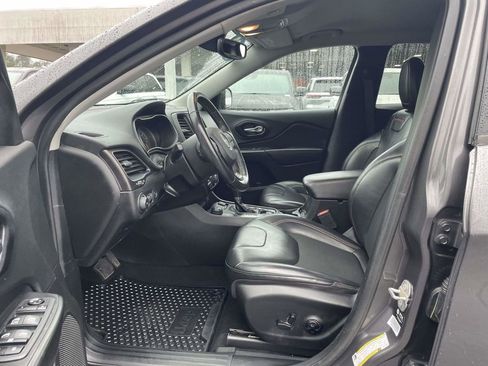 Certified 2021 Jeep Cherokee Trailhawk w/ Comfort/Convenience Group image 26