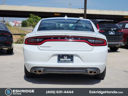 Used 2023 Dodge Charger SXT w/ Cold Weather Package RWD image 6