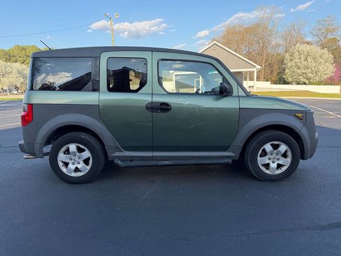 Used 2005 Honda Element LX image 9