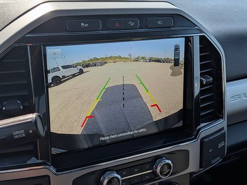 Certified 2022 Ford F250 Lariat w/ Lariat Ultimate Package AWD/4WD image 6