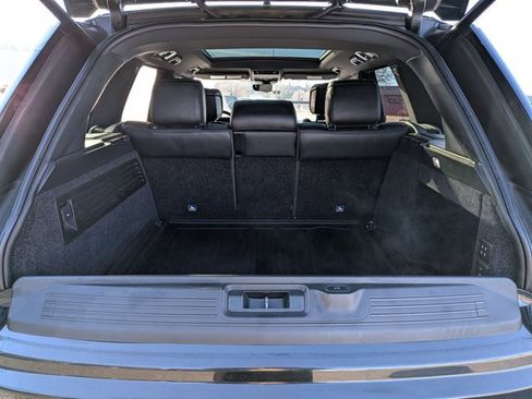 Used 2019 Land Rover Range Rover Supercharged image 6