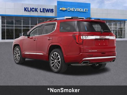 Used 2021 GMC Acadia Denali w/ Denali Technology Package FWD image 5