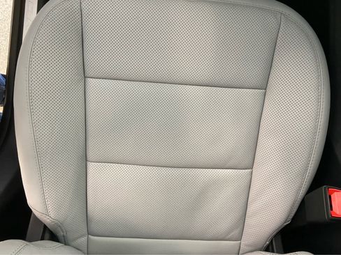 New 2026 Ford Explorer Platinum w/ LUX Leather Package AWD/4WD image 46