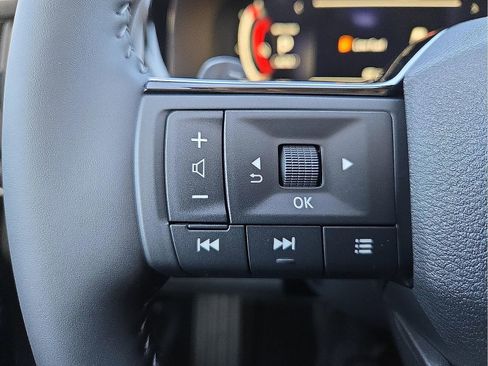 New 2026 Nissan Pathfinder Platinum image 20