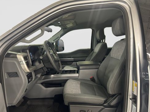 Used 2024 Ford F250 XLT w/ FX4 Off-Road Package AWD/4WD image 10
