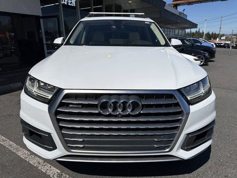 Used 2017 Audi Q7 3.0T Prestige AWD/4WD image 12