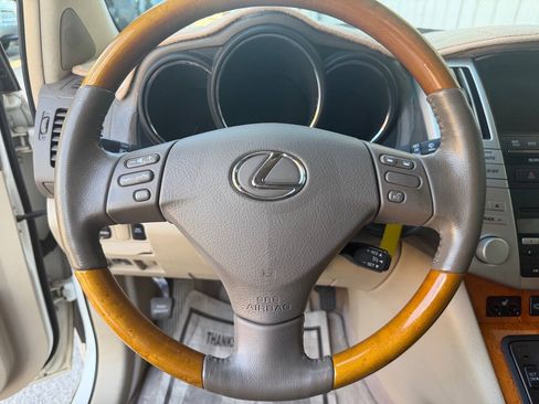 Used 2006 Lexus RX 330 FWD image 24