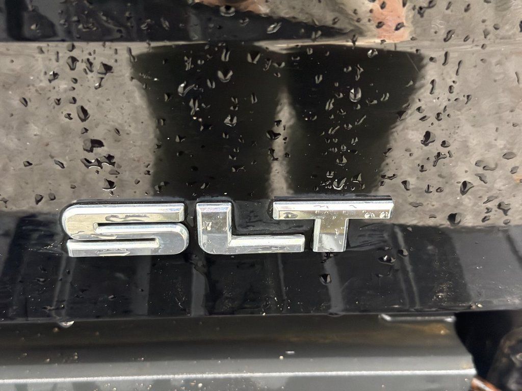 Used 2015 GMC Sierra 1500 SLT AWD/4WD image 32