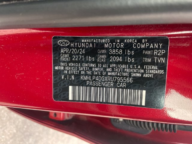 Used 2024 Hyundai Elantra Limited FWD image 27