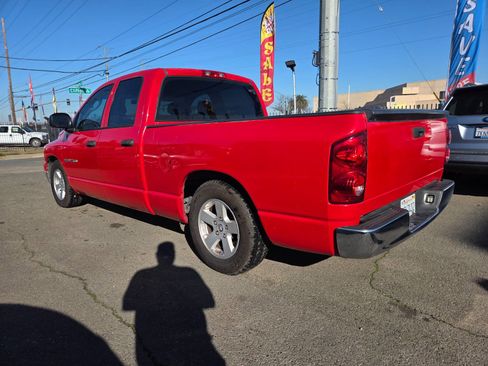Used 2007 Dodge Ram 1500 Truck SLT image 2