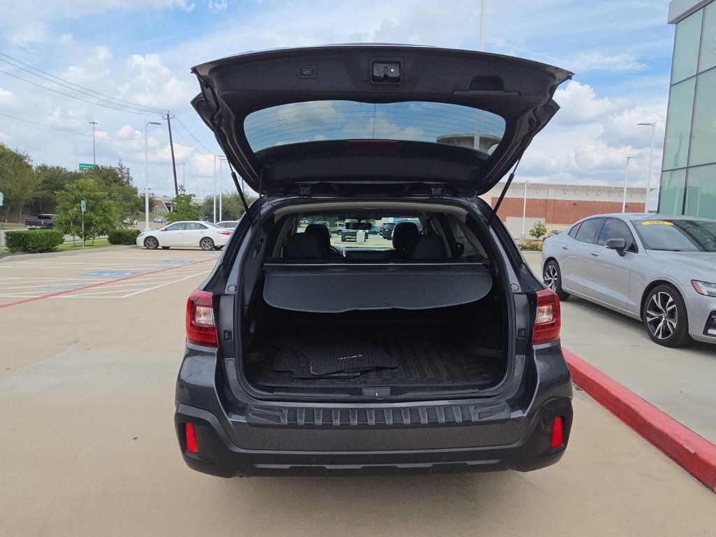 Used 2019 Subaru Outback 2.5i Limited w/ Popular Package #2 AWD/4WD image 6