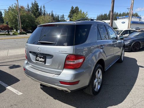 Used 2011 Mercedes-Benz ML 350 BlueTEC 4MATIC image 10