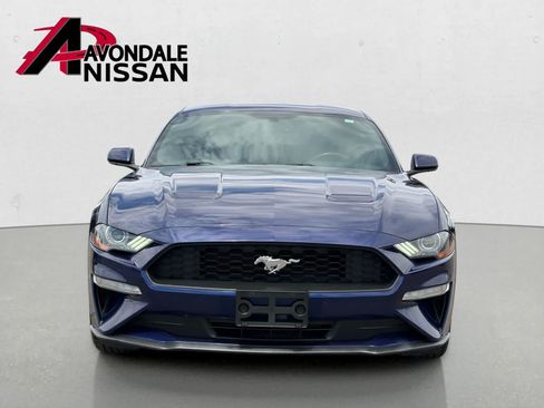 Used 2019 Ford Mustang Coupe RWD image 4