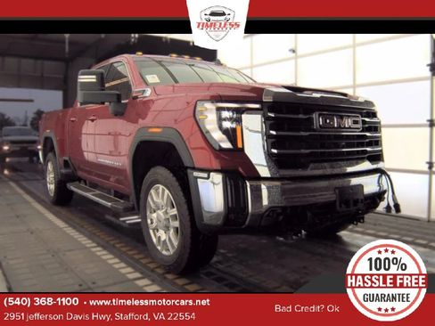 Used 2024 GMC Sierra 2500 SLE w/ SLE Value Package; AWD/4WD image 1