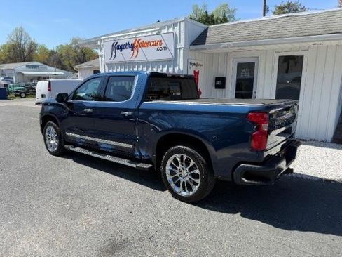 Used 2023 Chevrolet Silverado 1500 High Country w/ High Country Premium Package image 13