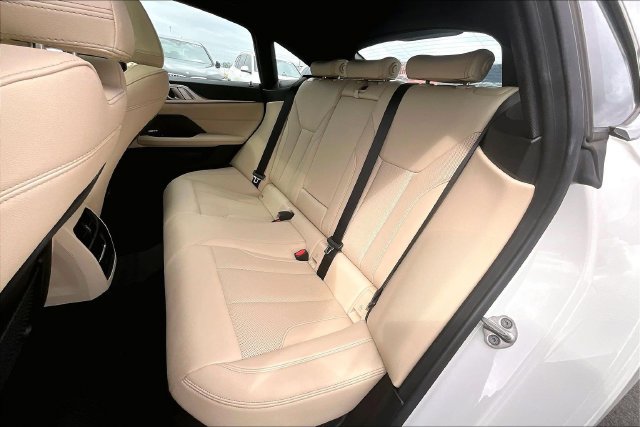 Used 2023 BMW i4 eDrive40 w/ Parking Assistance Package RWD image 28